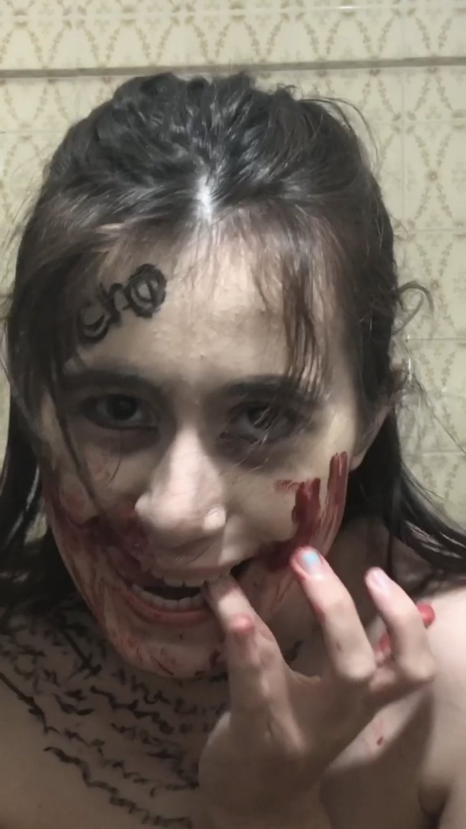 paperface_br's tweet photo. TW:🩸Gore,, sangue ( falso, claro...)🩸
•
•
• [ #Desconjuracao #Aopcosplay #desconjuracaocosplay #sextaescripta #cosplay ]
•
• 🩸Ladies, Gentlemen e Nonbinary Babes: Lhes apresento o tão esperado cosplay de Henri.😼🩸 https://t.co/1QTWGrMufB