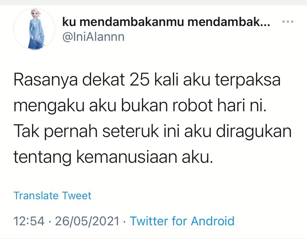 faz_eyyda's tweet photo. Setakat 25 kali ape ade hal gado ngn robot tu..Ktorg ni penah almost 5k sehari tau bergado ngn robot tu. 🤭 Bukan takat diragukan ttg kemanusiaan tp dh rase mcm diperbodoh kan da 🤣🤣🤣 spe masih ingat lg ?? Smue nye dalam kenangan..The best moment ❤️❤️

#EDMA
#FANSCLUBPALINGNGAM https://t.co/WF2wRSklTH