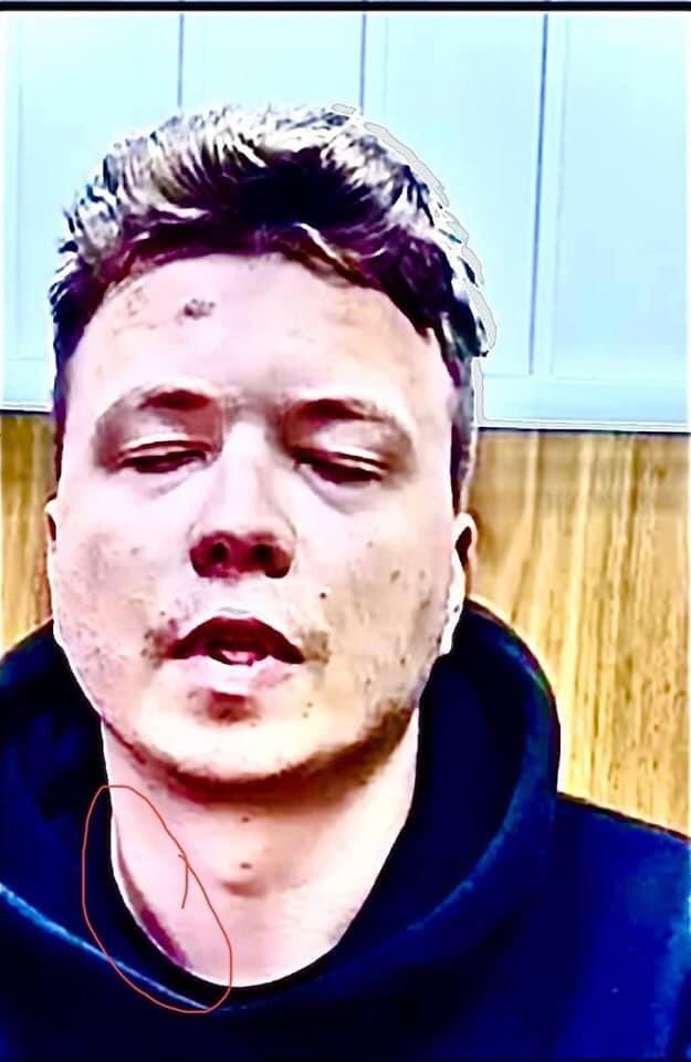 E2SzioCXIAMXEoc?format=jpg&name=medium