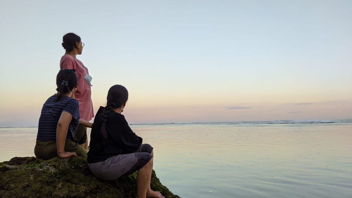 nanikus's tweet photo. Sehat sehat yaa kesayangan bunda 💜💜💜💜 thqmas @teguhfv 📷next spot fotonya yg bisa diterima ama bunda yaaa inget ud ninik2 iniiii 😛😛😛 https://t.co/8u3t0GpUuu