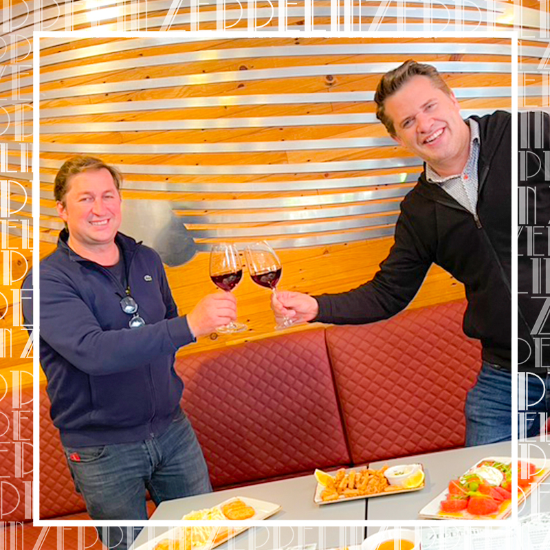 ZeppelinColonia's tweet photo. Sonríe que la vida es breve! 🍷😀
👉 https://t.co/2odNOLCmUf
•
•
•
•
•
#Restaurante #Torrelodones #Zeppelin #SmartFoodCity https://t.co/UJPVhcIokQ