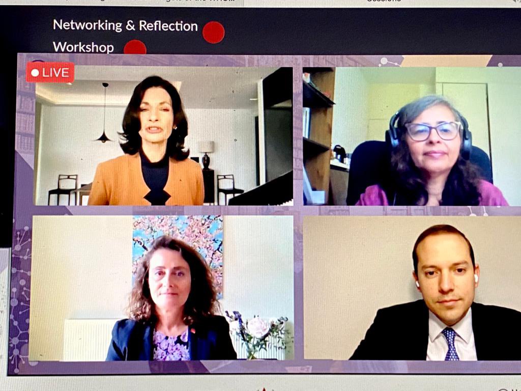 PaolaBarbarino's tweet image. NOt enough action on #dementia is coming from governments!  Emerging from an energetic session #DFX2021 with Tarun Dua of @WHO and @octaviovergara from Chile moderated by the brilliant @nishapillai @AlzDisInt @IshtarGovia