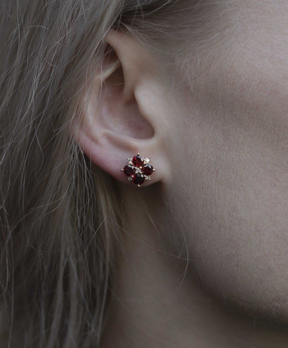 New in! The Magdalene Earrings 
Shop on jennaclifford.com or in-store 

 #jennaclifford #luxury #jc #jewellery #remodelling #southafricanbrand #localbrand #southafrica #supportlocal #fashion #trendy #southafrica #jewelery #diamonds #unique #beauty #design #art  #rose