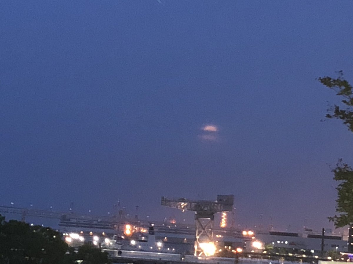 横浜臨港パーク