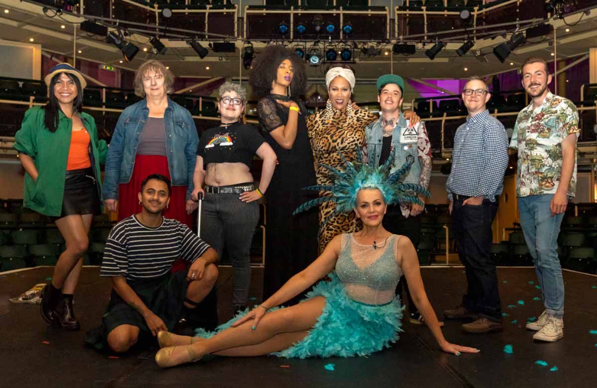 TheStage's tweet photo. London's @royalcourt, @OxfordPlayhouse and Manchester's @rxtheatre are among 18 organisations that have committed to never cast a cisgender person in a transgender, non-binary or gender-non-conforming role @TheQueerHouse, @MilkPresents and @Outbox_Theatre https://t.co/1iuQb00Vo9 https://t.co/kleUKAyJgX