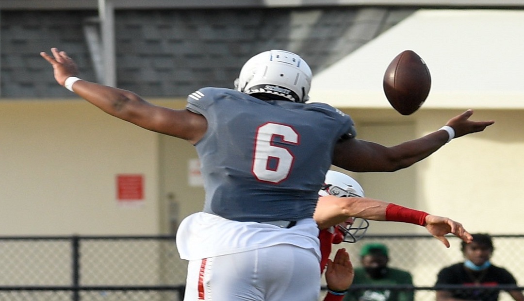 5 Class of 2022 South Florida Prospects To Keep An Eye On. larryblustein.com/news/5-class-o… <a href="/Dooka87/">Elvis Bridgeman 🌴</a> <a href="/Mikecampos80/">Coach Campos</a> <a href="/DB_BucksFB/">Coach Glenn: Essential Decisions Consulting</a> @Aarondagoat56 @day1_smoke <a href="/miamikilliansr/">Miami Killian</a> <a href="/ahmad_moten/">Ahmad Moten</a> <a href="/5manfree/">David Montiel</a> <a href="/Redskins32/">Matt DuBuc</a> <a href="/ColumbusFtball/">Columbus Explorers Football</a> <a href="/LCPalenzuela22/">Luis Palenzuela</a> <a href="/SFHSSports/">Florida Kids Football</a>