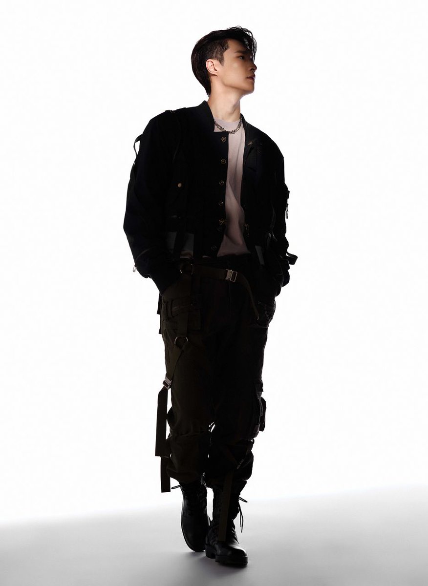 EXOXOXOID_'s tweet photo. EXO Special Album [DON'T FIGHT THE FEELING]

▫️2021.05.26 ECLIPSE - LAY

https://t.co/nhhXYLYGn0
https://t.co/4kOXo2nWrc

#DONT_FIGHT_THE_FEELING 
#EXO #엑소 #LAY #레이 #장이씽 
@weareoneEXO @layzhang https://t.co/oGaHsSjcgl
