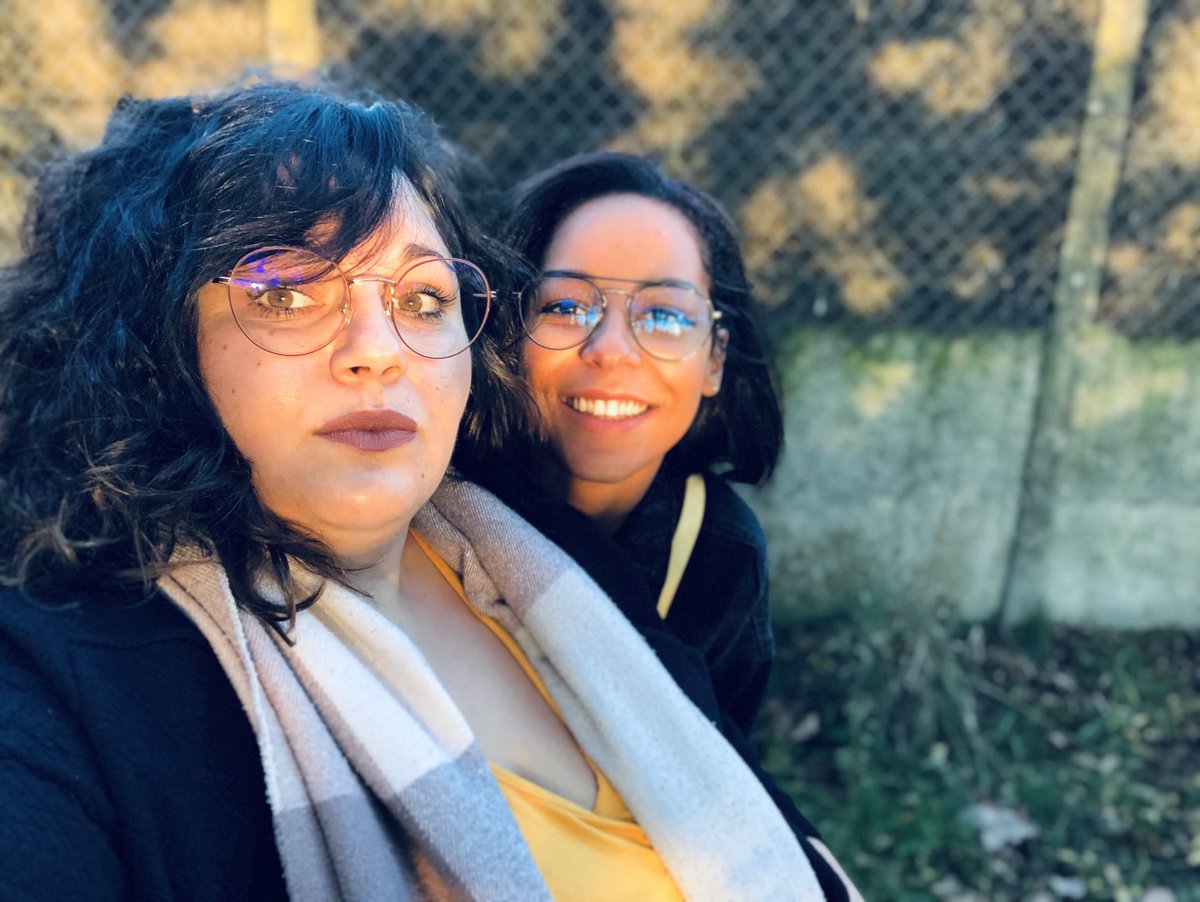 Mimie_mrn's tweet photo. Joyeux anniversaire à ma Coloc préférée, à mon acolyte, à ma meilleure amie ⁦⁦@estellebda⁩ 🎂❤️ https://t.co/bMHZI3eebO