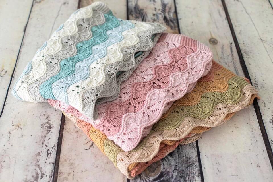 LanasAlpaca's tweet photo. Kit Manta Nami ✨#Lanasalpaca

Ya está disponible el kit de la manta Nami. 
Podrás escoger entre todos los colores de la calidad Baby organic, la combinación que más te guste.

En la imagen verás 3 opciones. Dos de ellas combinando 4 colores y en la otra combinando 2 colores. https://t.co/hkuFWAjuJR