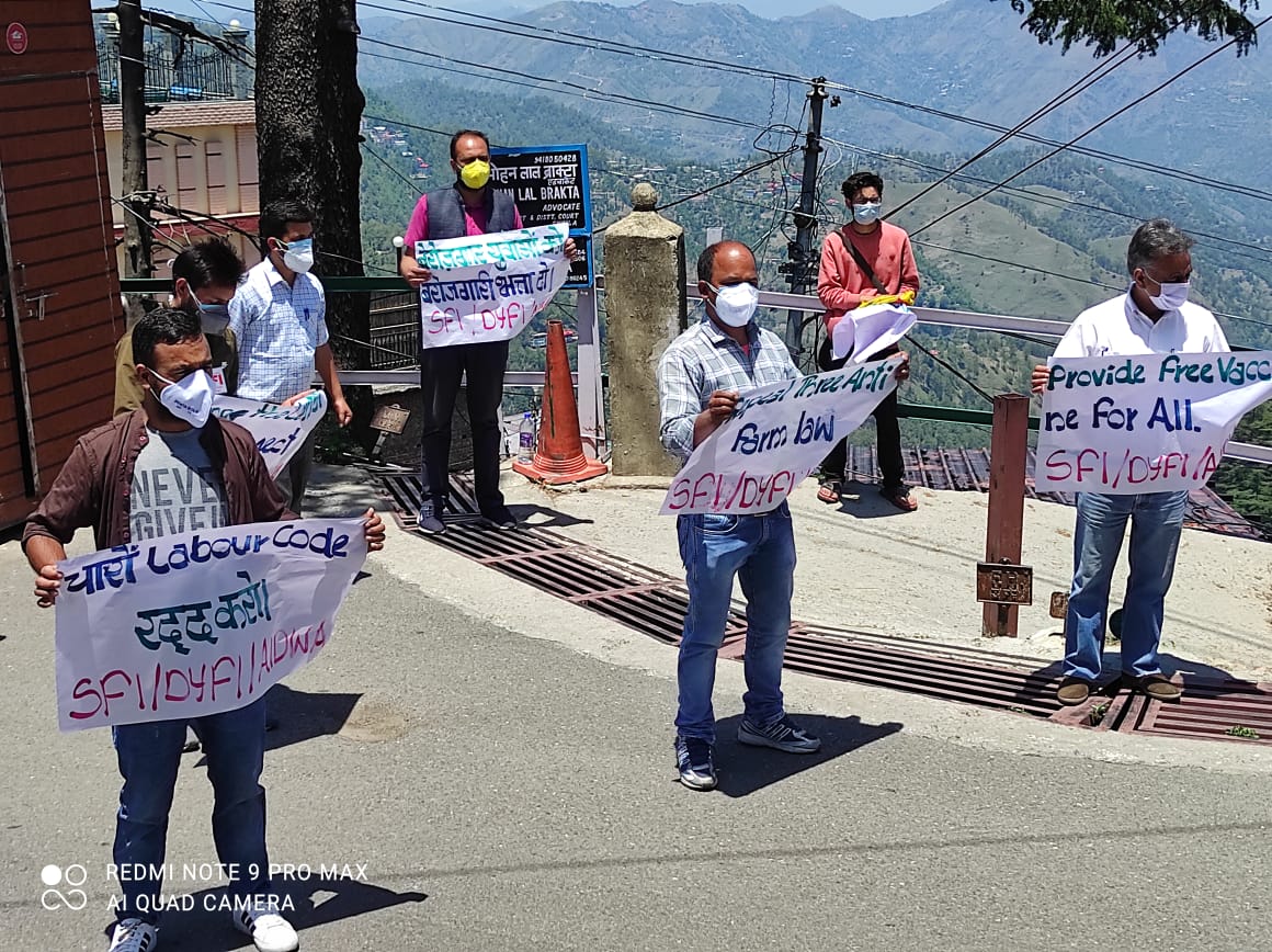 Black Day Protest, Shimla DYFI-SFI
#BlackdayagainstGovt