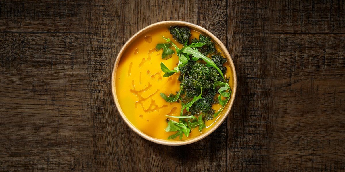 verdeliveryes's tweet photo. Teniendo nuestros menús saludables es fácil cuidar la alimentación para verano 💪

Para hoy: espaguetis de calabacín, crema de calabaza con kale, macedonia de frutas y Kombutxa ¡Super completo!
https://t.co/QDuDzk9tPX https://t.co/e7pMQnRqYF