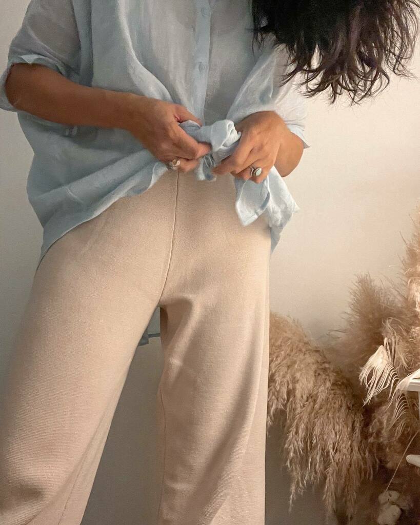 TheFreedomState's tweet photo. "Blue is the only colour which maintains its character in all its tones" - Raoul Dufy
⠀⠀⠀⠀⠀⠀⠀⠀⠀
We are so excited to have the new colours of the Tulum Top from our local loves at @Lokoa_The_Label • Our Ness wears the Baby Blue option x x https://t.co/sVU5OzcJRo https://t.co/H2qqpYH1rl