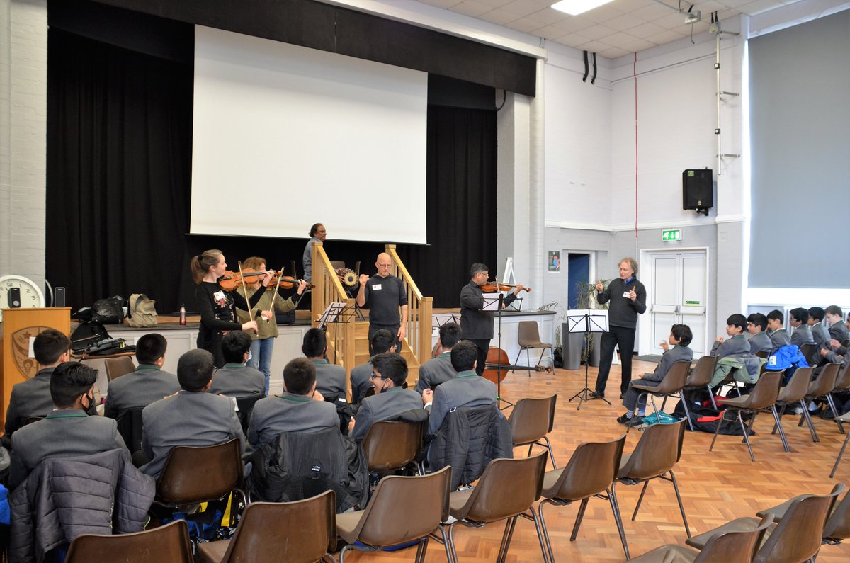 ChallneyBoys's tweet photo. Our project has come to an end and what a fantastic way to finish our music workshops with some live performances. @murphyconducts @nrmusicteacher @abletonlive @Ableton #music #composer https://t.co/PfTo1JGvU3