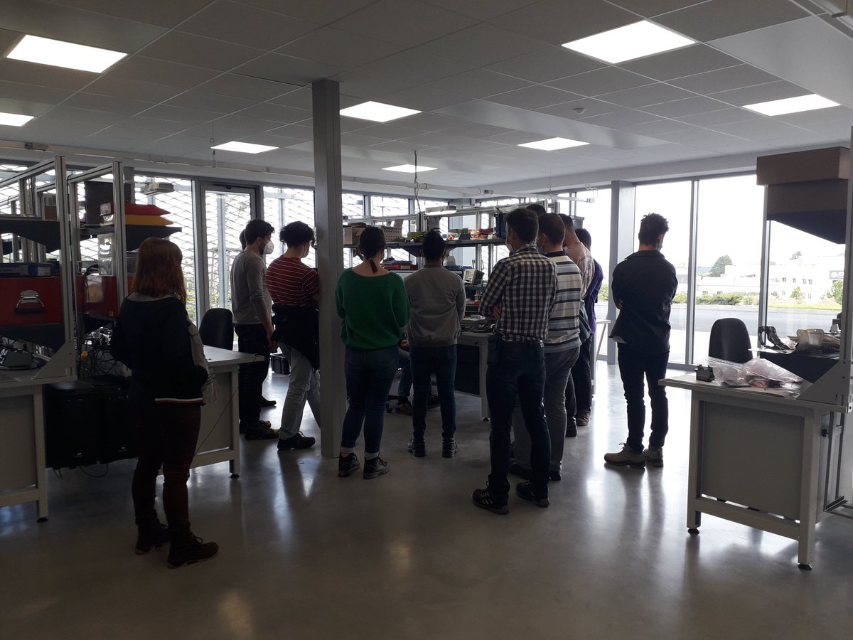BREIZELEC_'s tweet photo. L’entreprise @BREIZELEC_ a été ravie d’accueillir un groupe d’étudiants du département Hygiène Sécurité Environnement de l’IUT de Lorient @iutlorientpondi pour un exercice sur le Document Unique. Merci à Mr PERON pour son organisation et à Mme Le Namouric pour son expertise. https://t.co/4ITtCrkHDM