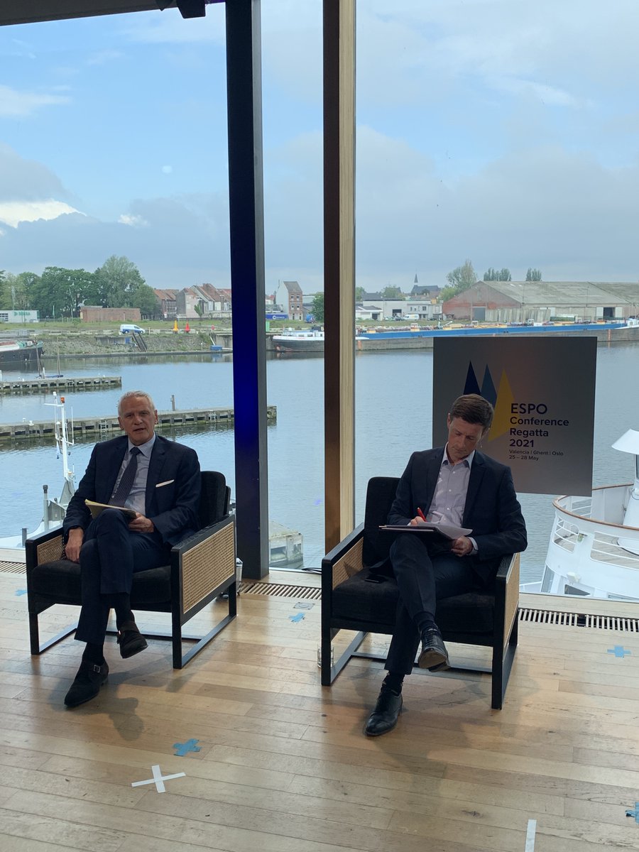 "In supporting the #decarbonisation, the EIB, in line w/ its #ClimateBankRoadmap, will continue to support #port &amp; inland waterway infrastructure, but not facilities dedicated to transport &amp; storage of #fossilfuels." says EIB VP <a href="/peeters_kris1/">Kris Peeters</a> at the #ESPOConferenceRegatta