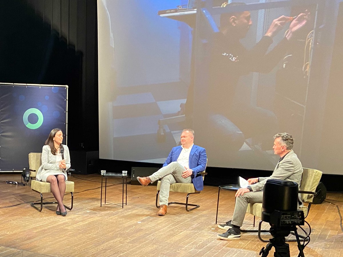 AMS_IX's tweet photo. Our very own Peter van Burgel (CEO) and Elena Ilic (Innovation Manager) are talking #innovation, #collaboration and #digital transformation @AMS_IX. #MOREIP https://t.co/61Oh4e1uyX