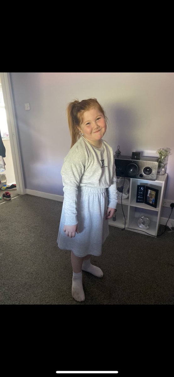 AshbrookEmily's tweet photo. From this to this wow baby girl stop growing please ❤️❤️ https://t.co/wTsiibUmHZ