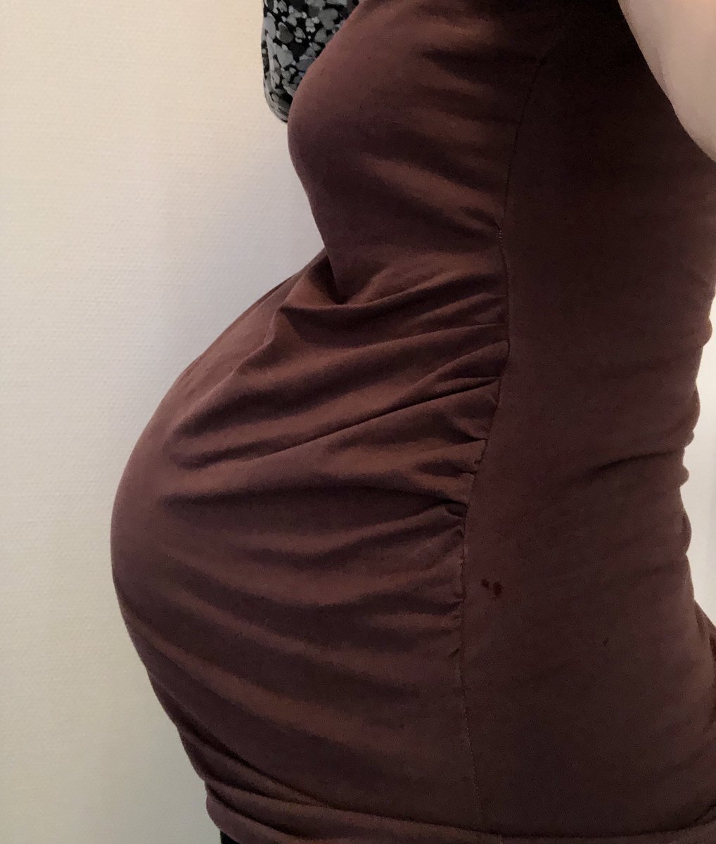 Frosch_Mama's tweet photo. Ich dachte ja, ich hätte die letzten beiden Tage Senkwehen gehabt. Aber da hat sich nichts gesenkt. #SSW37 https://t.co/RJB19EM9zK