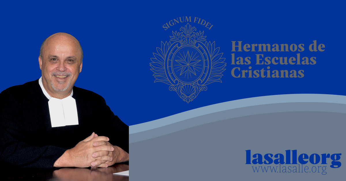 lasalleorg's tweet photo. Mensaje del Hermano Robert, Superior General a los Hermanos de las Escuelas Cristianas con motivo de la Fiesta de la Santísima Trinidad. https://t.co/A1VnVLVsHw #MoreFSC #DLSBrothers #LaSalleBrothers https://t.co/edb9xMLTFQ