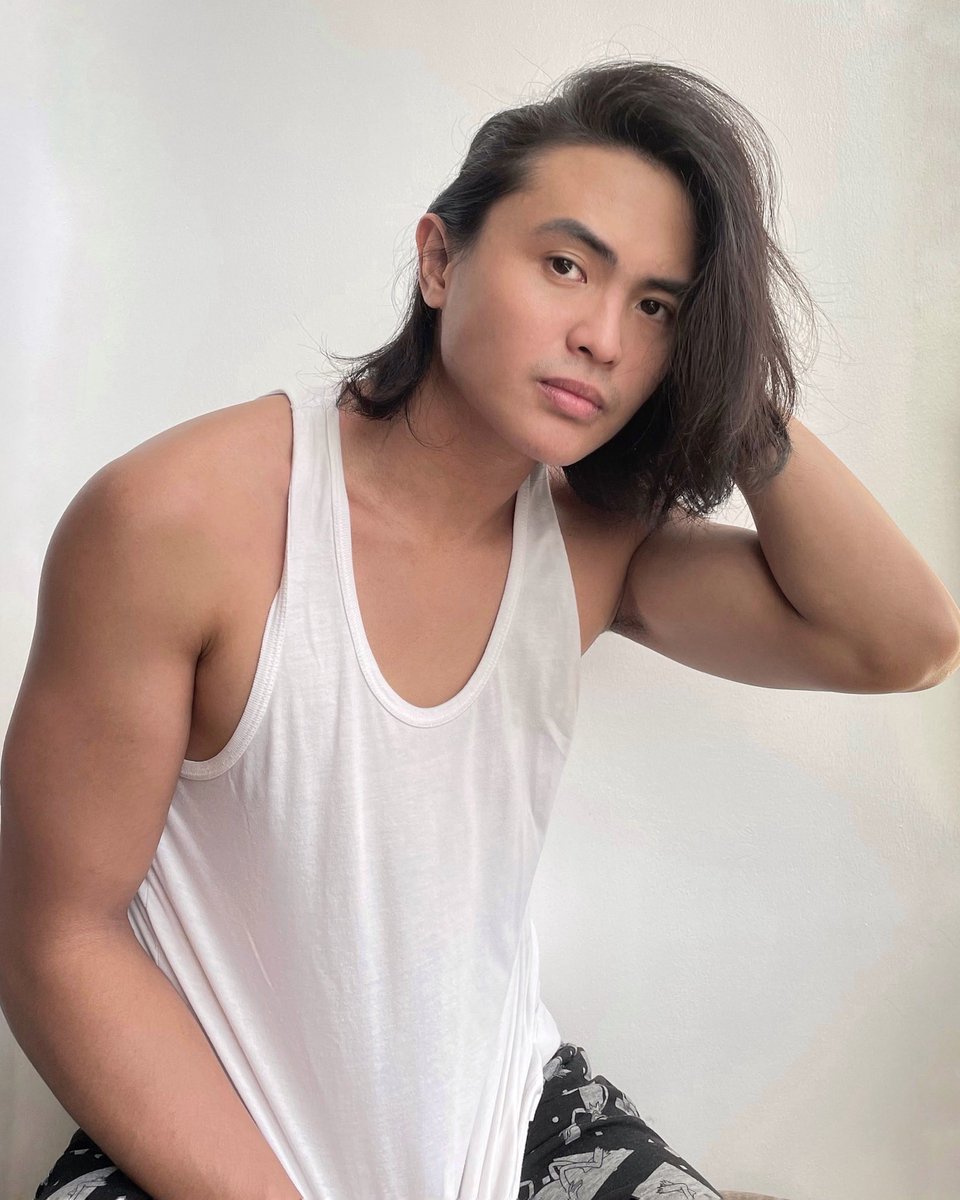 juliusioson's tweet photo. We’re giving away 1 Million pesos on Kumu!!!! To find out more, tune in to my livestreams. Download kumu kindly click this link 

https://t.co/ipRfnCSF7F https://t.co/hD4q7TLmSr