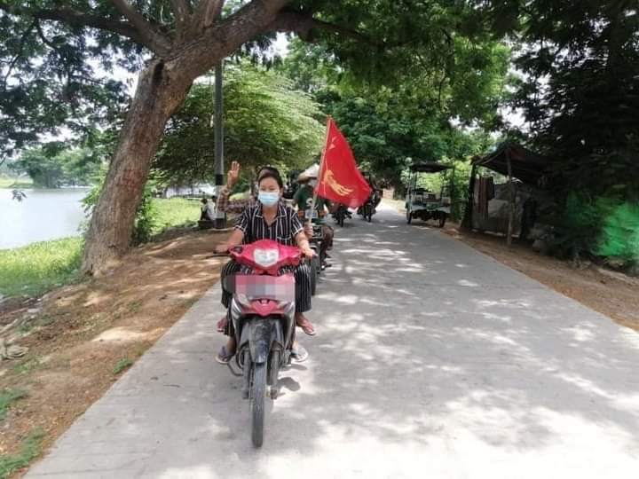 Marching strike with motorcycles that against the coup in Monywa, Sagaing.
#May26Coup #AuspiceRefugees
#WhatsHappeningInMyanmar
