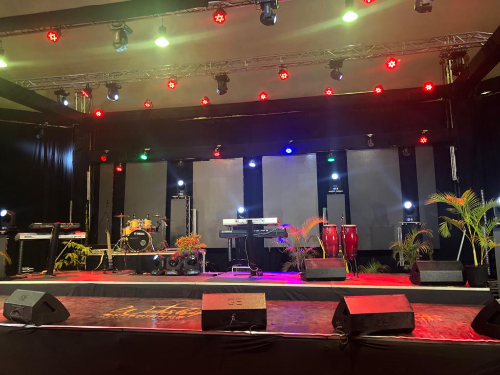 Beautiful setup.proffessional production. Affordable services  by  @Gospel Evolution 
Call us today on 0787913999 for your next event 
@GEpraisexchange @praiseMtn @Phanerookampala @equipmentfohire @5934bc4fdff24f8 @_antonio256 @Abra_mz @AddsOtieno