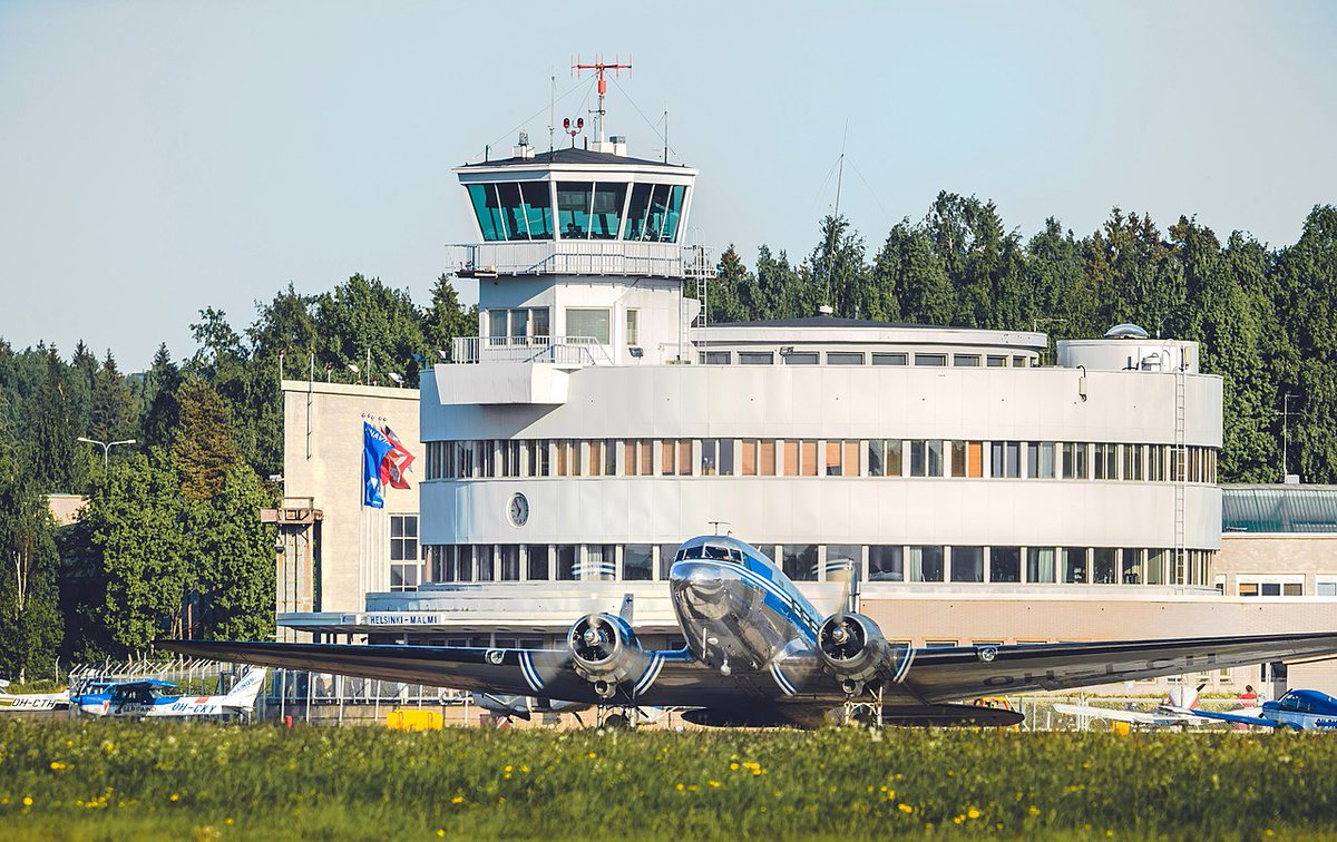 Could Malmi Airport be saved? <a href="/SuomenLuonto/">Suomen Luonto</a> and <a href="/Ilmailuliitto/">Suomen Ilmailuliitto</a> seek a compromise for the development of Helsinki's iconic and much loved Malmi Airport with an open competition for ideas:  malmiairport.fi/kompromissia-h…