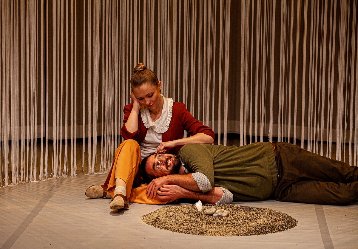 TOI TOI TOI
sprech im wald
von Wolfgang Nöckler
Uraufführung 

heute Premiere in BRUX Freies Theater Innsbruck!!!
am 10 Juni in Bozen 🥰
theater-bozen.it/de/premieren/p…