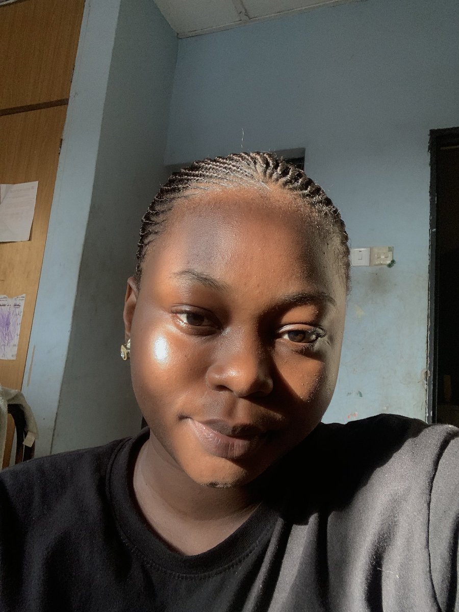 MayWunmi's tweet photo. Photo dump!!!!! Again 😒 https://t.co/ALzxDVdsE7