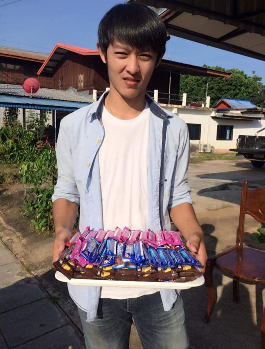 salesmanmitsu's tweet photo. วนครบรอบมาอีกปี https://t.co/mR7Ei61HKF