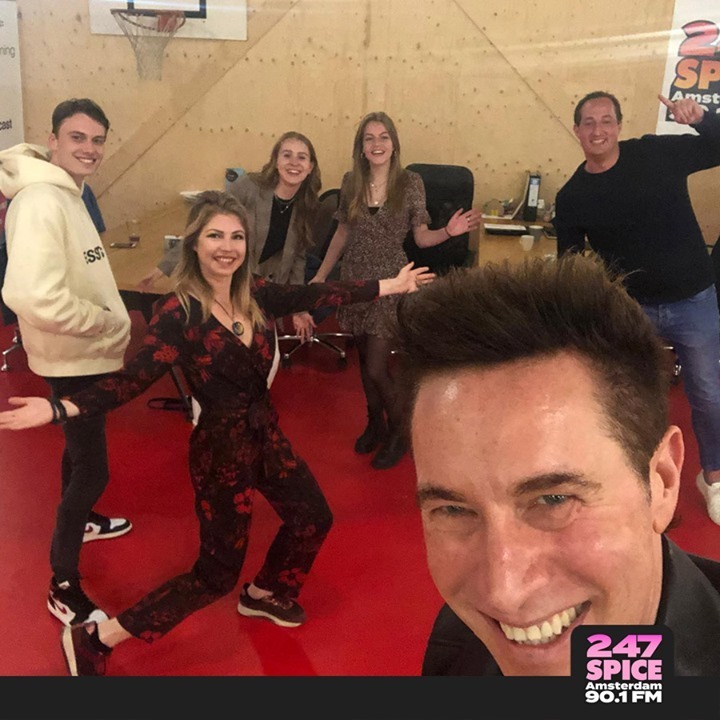 Drukke dag vandaag in de 247Spice studio! Samen zijn we de planning, programmering en nieuwe shows aan het doornemen! Binnenkort hoor je er alles over op de zender! Blijf luisteren op 90.1FM in Amsterdam e.o. en natuurlijk via de 247Streaming App!
.
.
#crew #staff #radioDJ #…