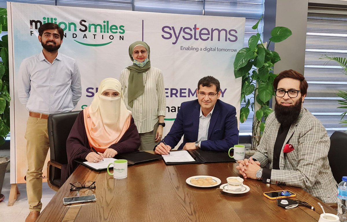 theCorpCouple's tweet photo. The Corporate Couple spreading, spreading "SMILES FOR HUMANITY" for ALL ! 

Today Ms. Umme Muhammad &amp; Zeshan Afzal signed a MOU with Systems Limited to spread Education for out of school children !

Let's inspire together ! Right values and Real Role Models ! https://t.co/NheEZJr8RP
