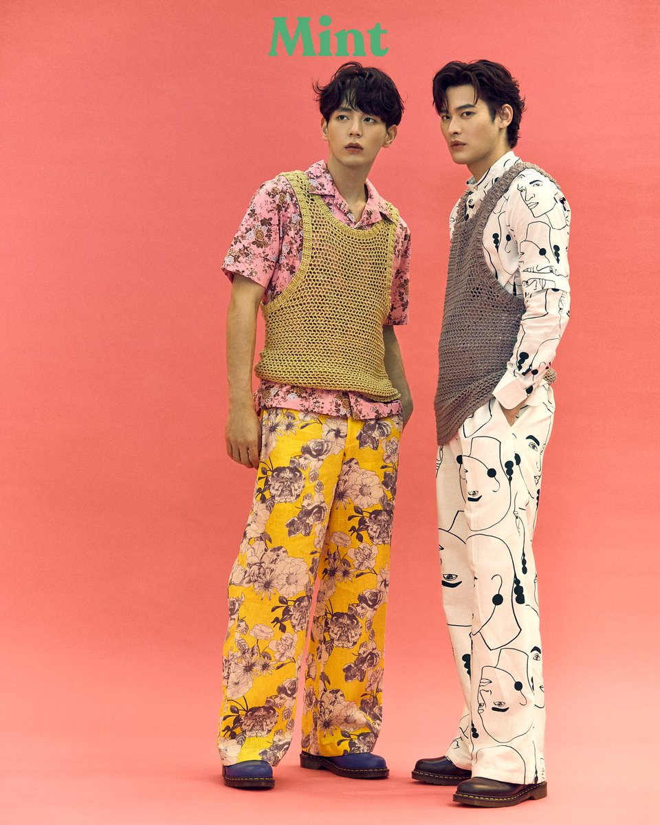 mintmag_th's tweet photo. คอนเทนต์บทสัมภาษณ์+แฟชั่นเซ็ทของ #เก้าอัพ จุใจ 16 หน้า เอาให้ชาว #กั๊พอ้าว ฟินกันจุกๆไปเลย! 🤩

💚เป็นเจ้าของ #MintVol4 ได้แล้ววันนี้
ที่ LazMall : https://t.co/JTGVBaM9X0 

#เก้าอัพxMintStyleidea 
#MintStyleidea 
#MintMagTH https://t.co/jV4vn71jqf
