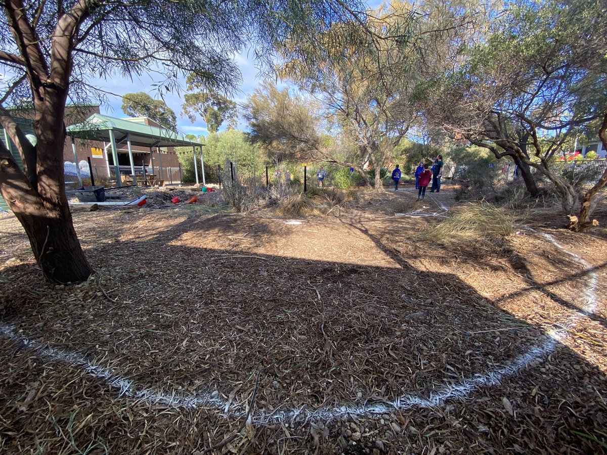Arbay38's tweet photo. Some before and during photos of our new outdoor classroom coming together. After auditing and planning we are now clearing and mapping the space. In four weeks, we will be enjoying our latest transformation.
#ProjectReimaginate https://t.co/pdhH5k1Oxd