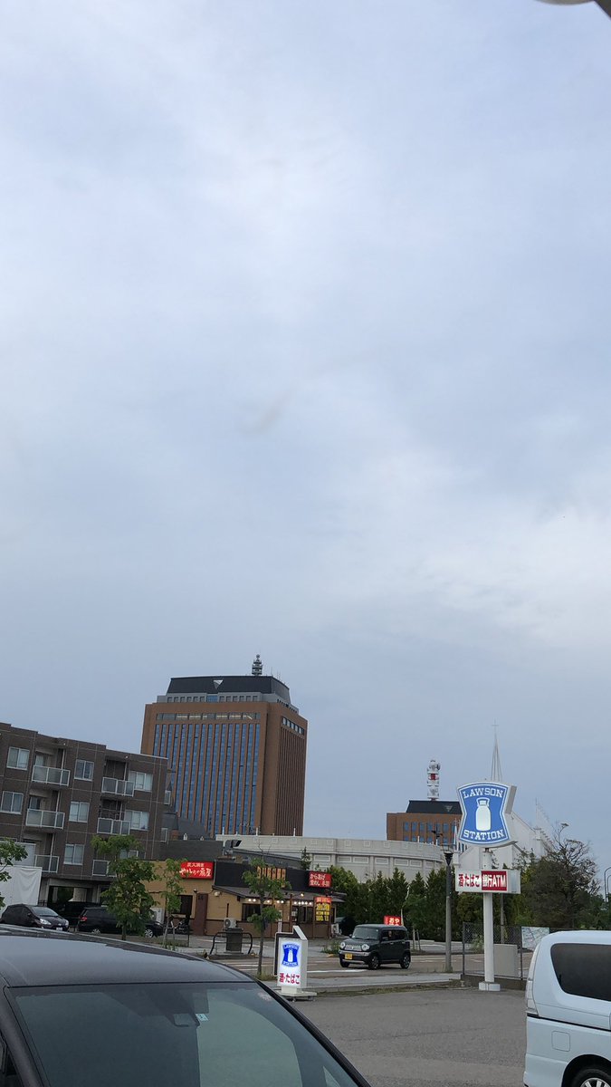 viriht_k's tweet photo. 今日も金沢は平和？、、なのか？ https://t.co/LdnnXIdyVQ