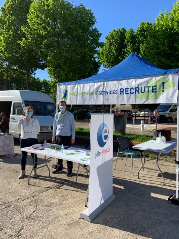 Cette semaine le @Poleemploi_oc  de <a href="/ClermontlH/">Changeons 34800</a> et le Job Truck de <a href="/PresenceVerte34/">PRESENCE VERTE SERVICES 34</a> sont présents sur les marchés du territoire. #Recrutements en direct ou orientation vers une session MRS. Ensemble restons #TousMobilisés pour l'#emploi du secteur des services à la personne.