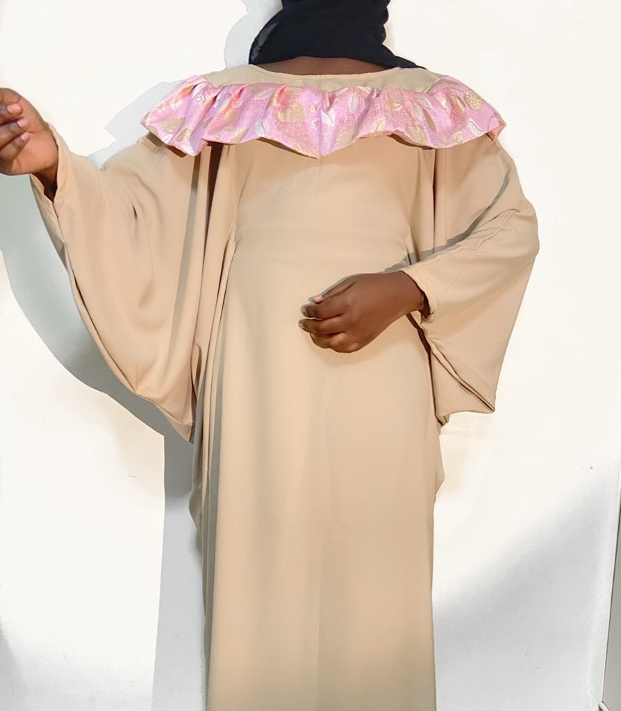 gorgeng_'s tweet photo. Shop different RTW dresses and boubous from us at highway affordable prices 😃
•1-3 #6,500 (available in different colors)
•4 #8950 https://t.co/inTR5c6l0f