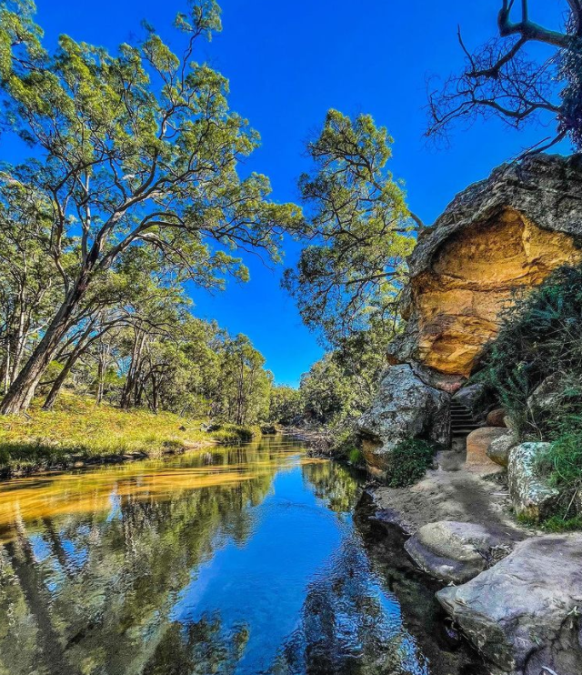 How the #mudgeeregion made you #feelthelove this week💕 Get inspired + picture yourself right here amongst it 🙌 ⁣⁣⁣⁣⁣⁣ 📸: IG/folkologie in Rylstone I IG/club_mudgee I I IG/gavinwoong at Sithuri Tiny House I IG/notebooks.travel @ The Drip #resetyoursenses #lovensw