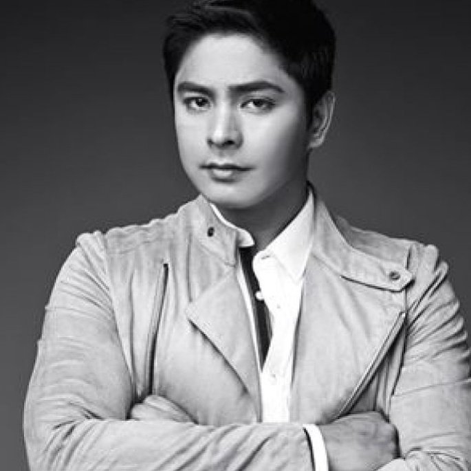 forcocomartin's tweet photo. Coco Martin for Mega Man Magazine December 2017 Issue. 

SO TRUE KING https://t.co/NdWri72iO9