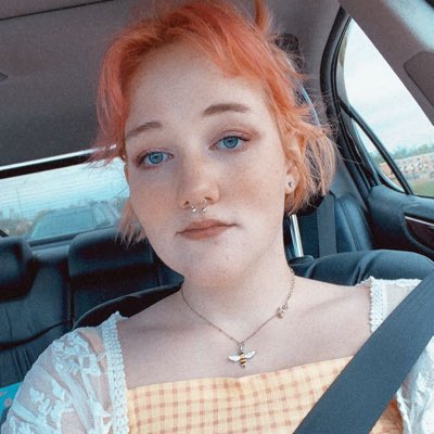 HannahSchon's tweet photo. #NewProfilePic https://t.co/ItZctxrf8T