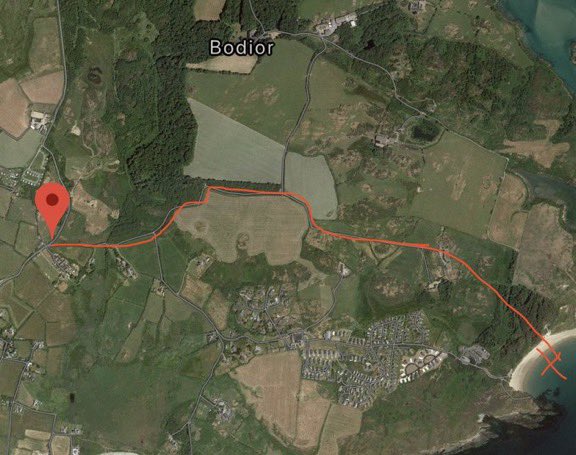 Iestynrhoscolyn's tweet photo. With half term only days away, don’t forget about Traeth Llydan along the coastal path in #rhoscolyn. Despite what you might have heard about it being private, it’s accessible via the #angleseycoastalpath Directions below! #angleseybeaches #anglesey #angleseybeach https://t.co/a7STGUaU72