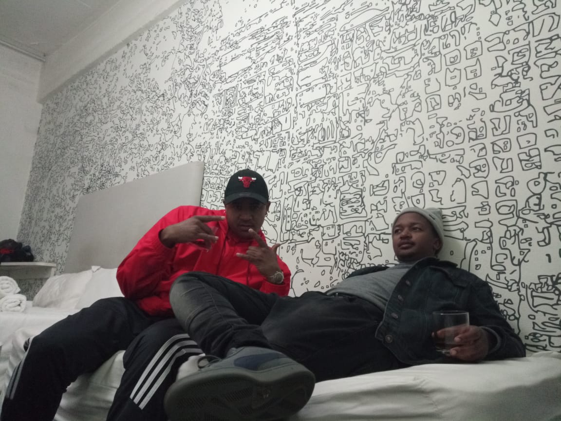 PhoniQid's tweet photo. Me and my Homie Stoqez decided to have #JOL as a reminder that pure partying is not dead. That human connection is still the best.
We want to connect the music and the people, because that's what we're all about.

Thank you so much for the support thus far.
More to come!! https://t.co/ZEh8tq162P