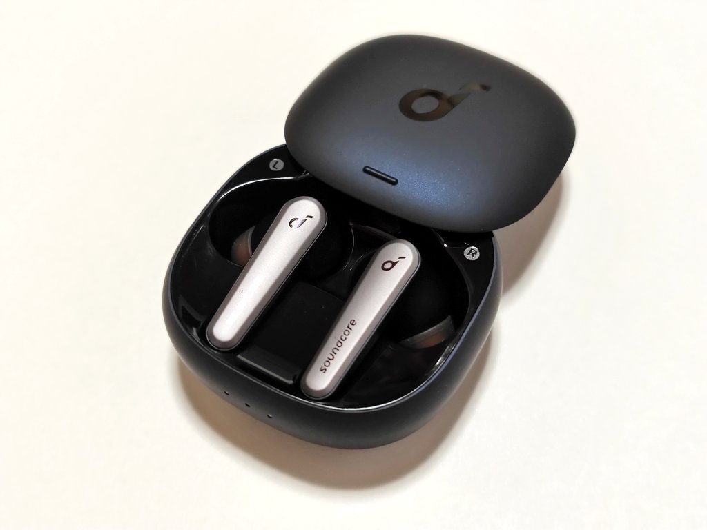 Yoshi_2020sun's tweet photo. #ANKER は #SoundcoreLibertyAir2Pro 着弾。
初のノイキャン。これからBiSH聞くぜ。 https://t.co/rK4XxsK3uW