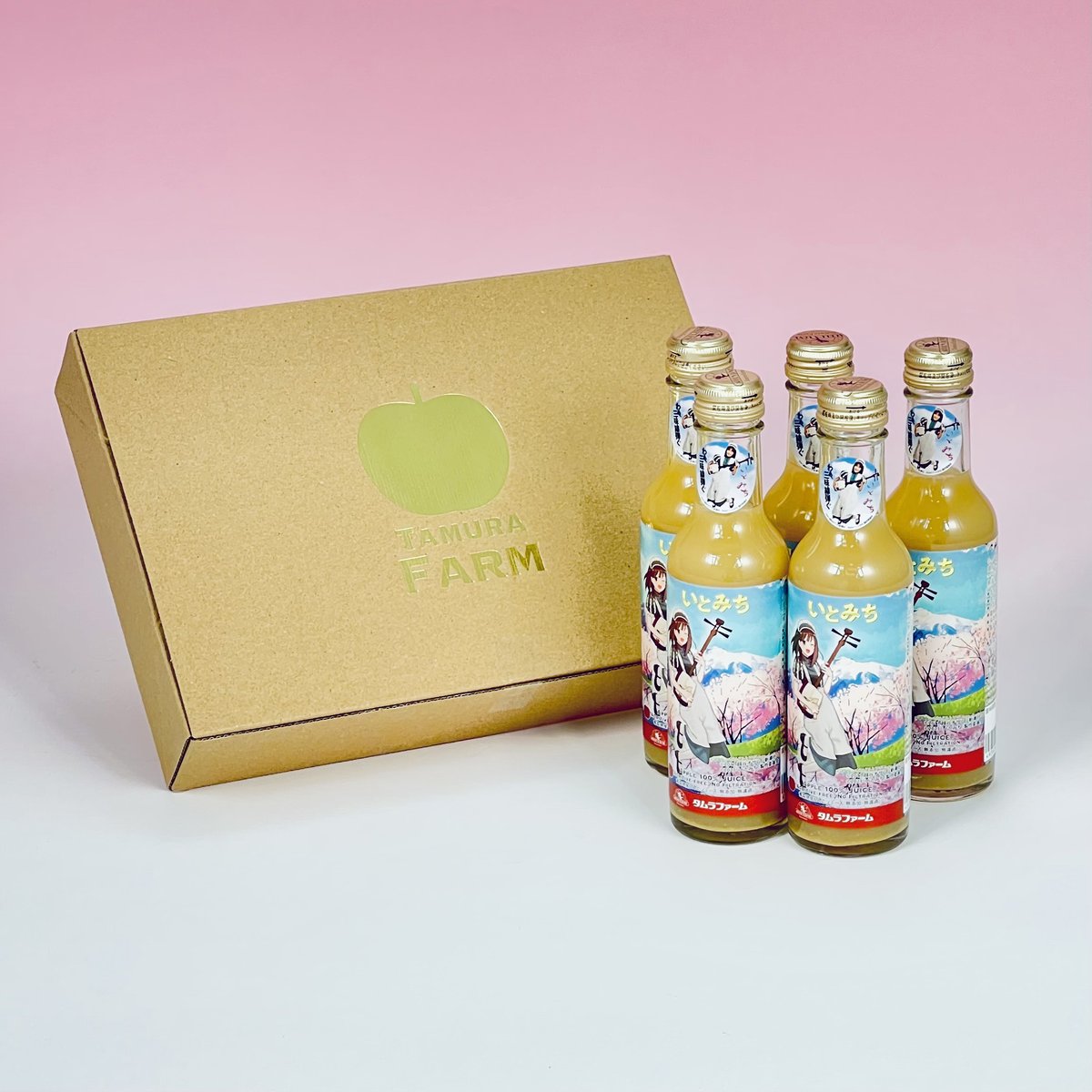 rab_information's tweet photo. 【映画『いとみち』タイアップ商品】
6月18日県内先行公開を前にグッズも完成!
人気のタムラファームとコラボ商品!
さらに映画のポスターやもりちかさんのイラストをあしらったクリアファイルも!!!
お求めはRABオンラインショップで!!
https://t.co/zM7roqJdZ6

※当ショップはセット販売のみです https://t.co/1wITJFSaRO
