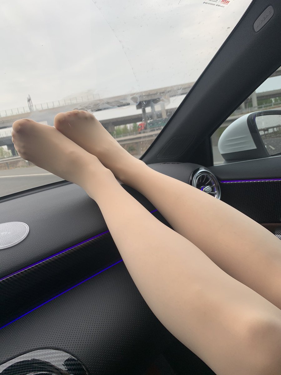 黄嘉绿—京津冀fq交友 tweet media