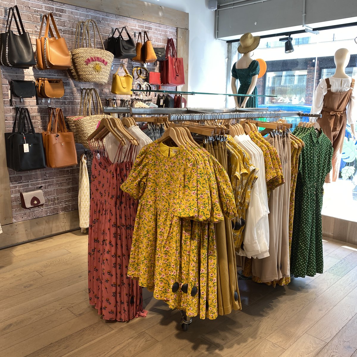 With warmer weather (hopefully) on the way, it's time to visit <a href="/joythestore/">JOY</a> on Bond Street where you'll find some beautifully colourful summer fashion. Download the <a href="/loyalfreeapp/">LoyalFree</a> for an exclusive 10% discount.
loyalfree.co.uk/download