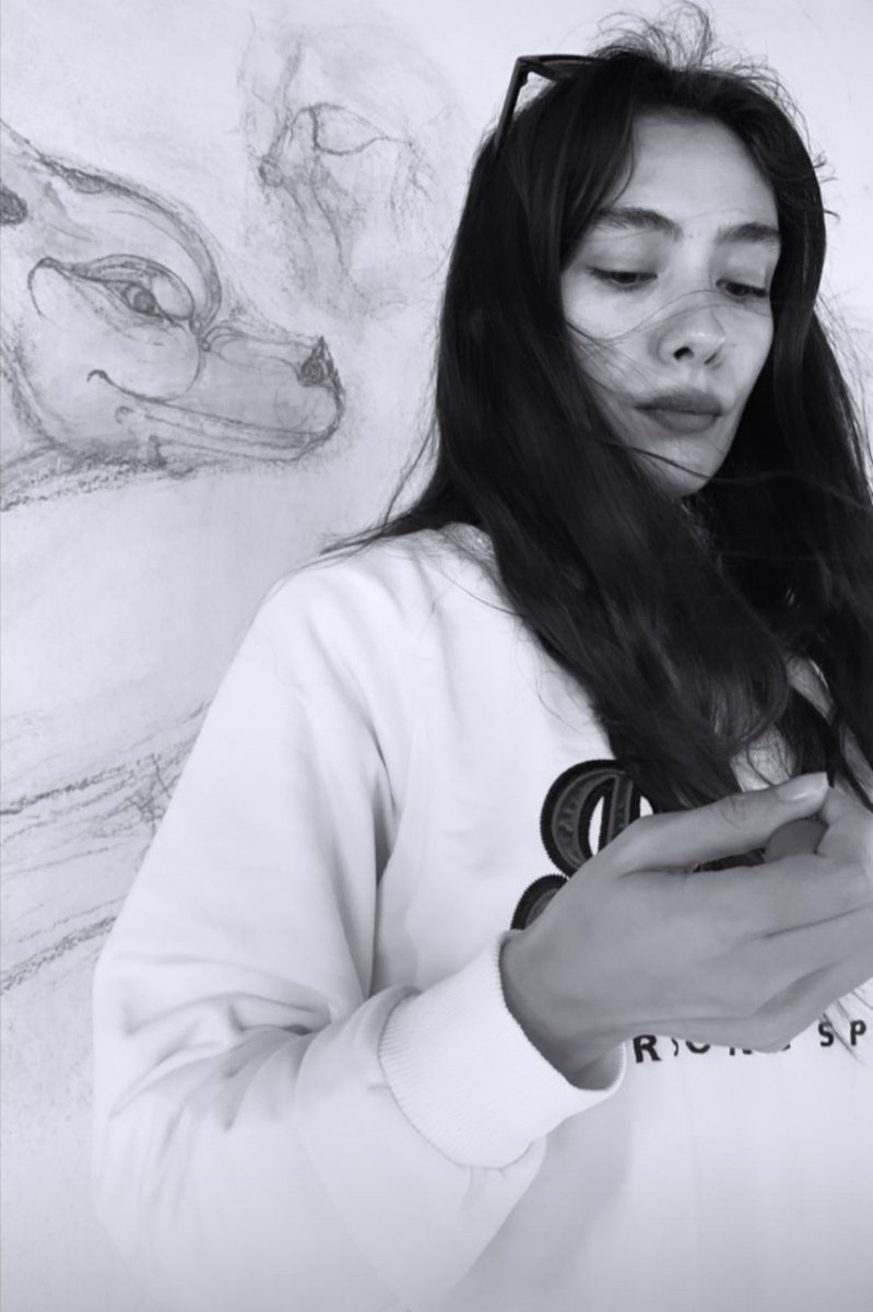 eylullneslim's tweet photo. Güzellik😌🍃🤘
#NeslihanAtagül @neslihanatagul https://t.co/wlljMY0oyz