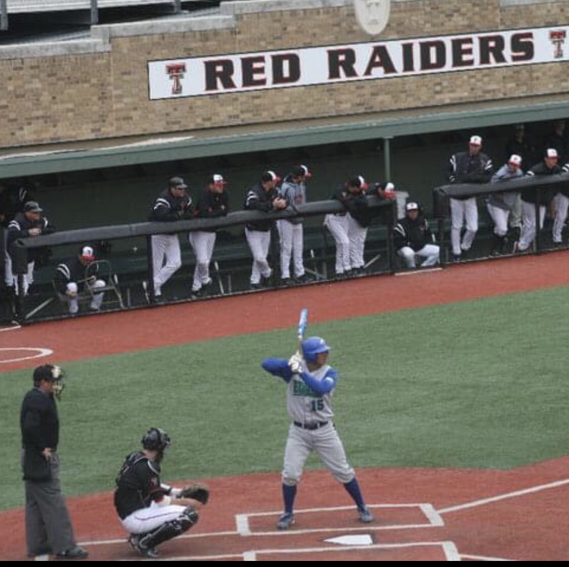OJGarcia12's tweet photo. Good luck to @IslandersBSB and Coach @CorpusBaseball as they begin their Southland Conference Baseball Tournament run today! Great memories with great teammates! #GoDerz https://t.co/DozHdVV3aV
