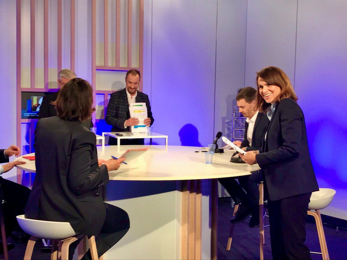 appel_inedit's tweet photo. 📺 RDV : Retrouvez @aurelifil demain, jeudi 27 mai, à 20h45 sur les chaînes locales du Grand Est pour notre premier débat télé !
#Regionales2021 #LAppelInedit #GrandEst https://t.co/WuvMDIVsvs