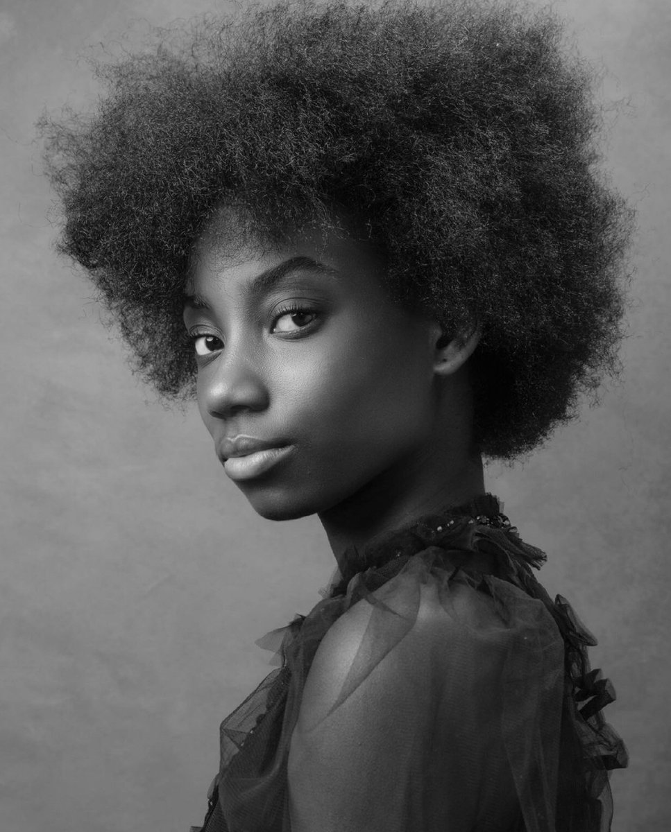 MixModelsNL's tweet image. Welcome Kymaia 

📸 @petraamwarofotografie

#mixmodelsnl #mixmodel #modelagency #newface #modellenbureau #femalemodel #diversity #mixfamily #staytuned #modeling #newface #amsterdam #model #posing #Fashion #newface #Art #photography #beauty #pose #instadaily #instagood